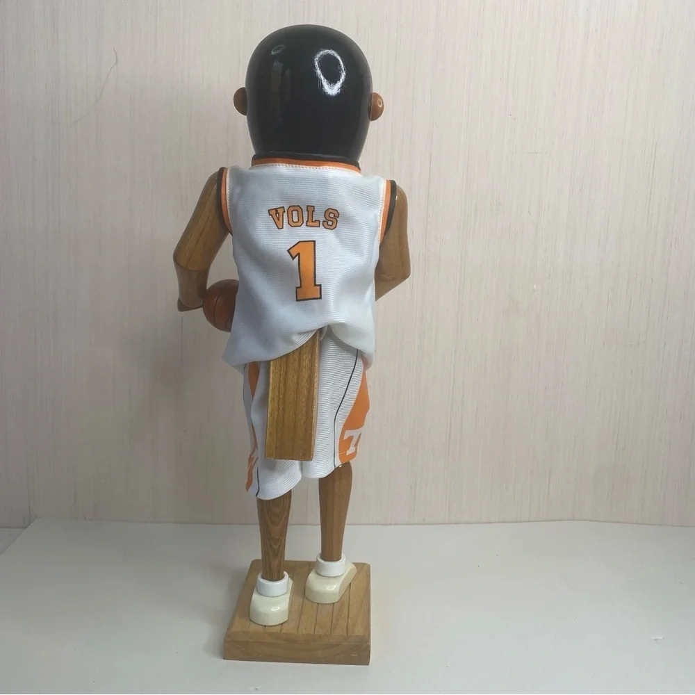 2002 Tennessee Vols Basketball Collectible Nutcracker Solid Wood 270/500 (FLAW) - Picture 6 of 9